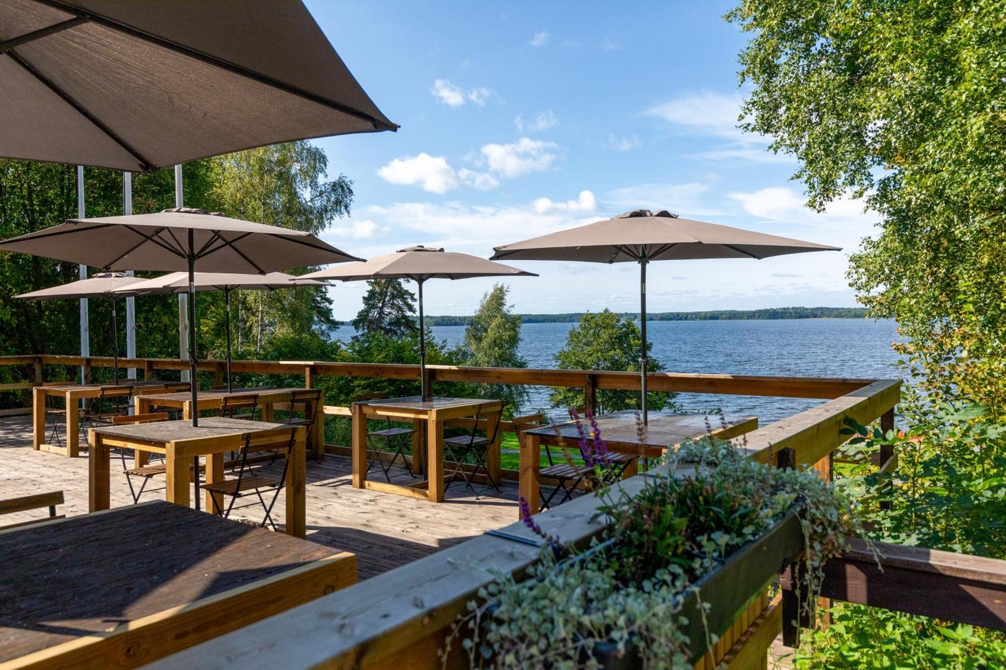 Kallhaellsbaden Strandhotell Jarfalla Bagian luar foto