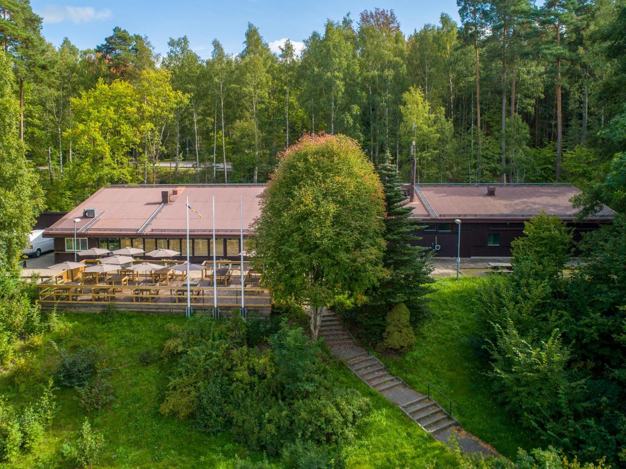 Kallhaellsbaden Strandhotell Jarfalla Bagian luar foto
