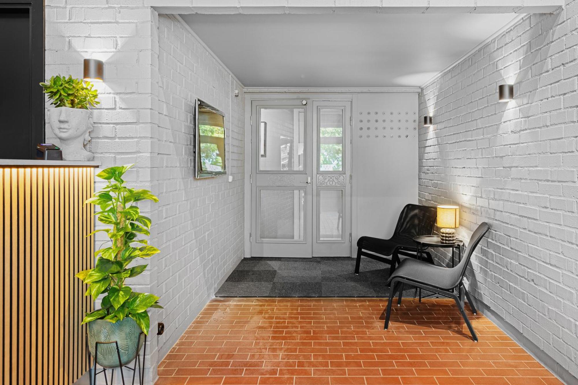 Kallhaellsbaden Strandhotell Jarfalla Bagian luar foto