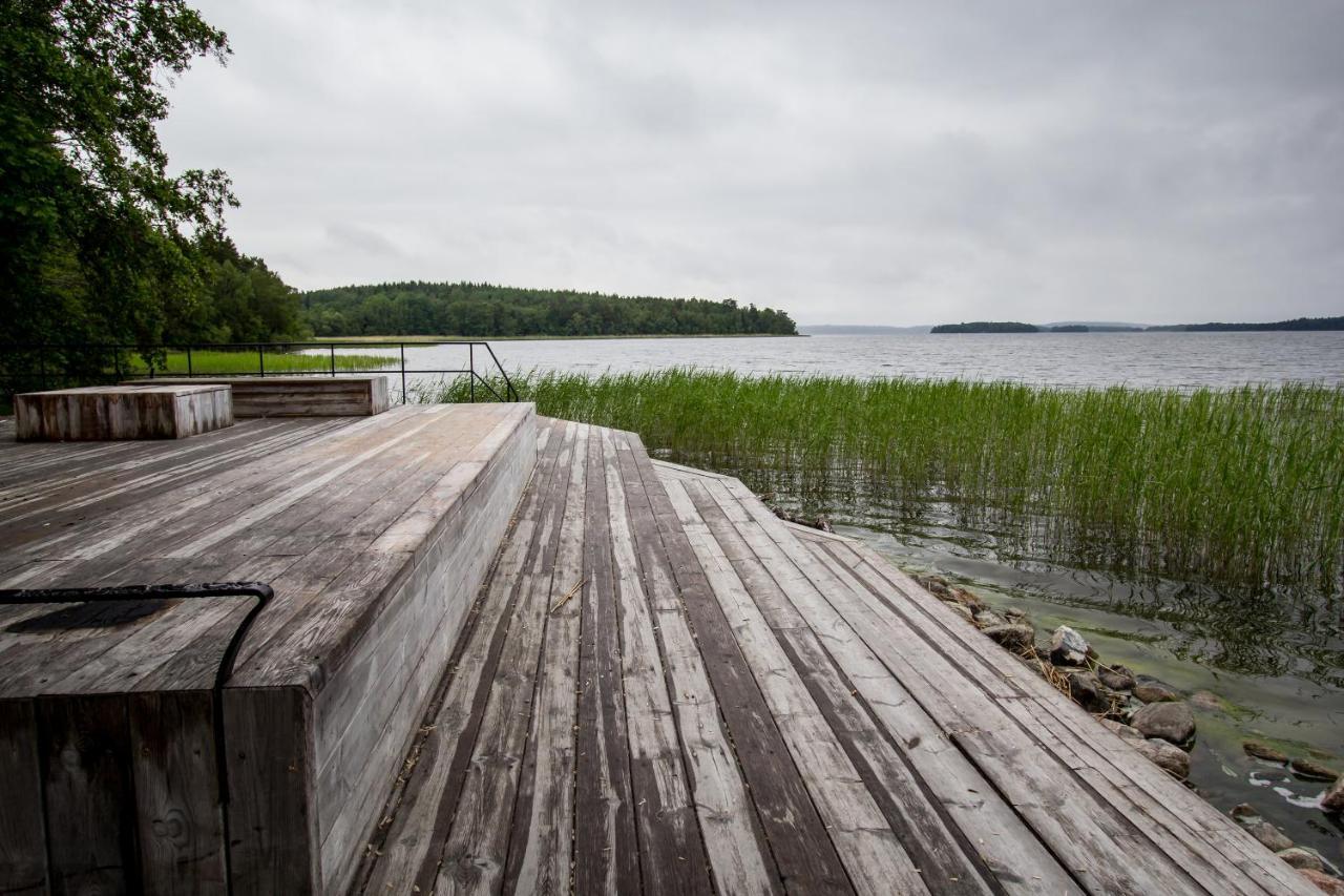 Kallhallsbaden Vandrarhem Jarfalla Bagian luar foto